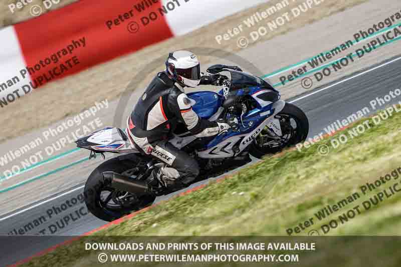 cadwell no limits trackday;cadwell park;cadwell park photographs;cadwell trackday photographs;enduro digital images;event digital images;eventdigitalimages;navarra;no limits trackdays;peter wileman photography;racing digital images;trackday digital images;trackday photos